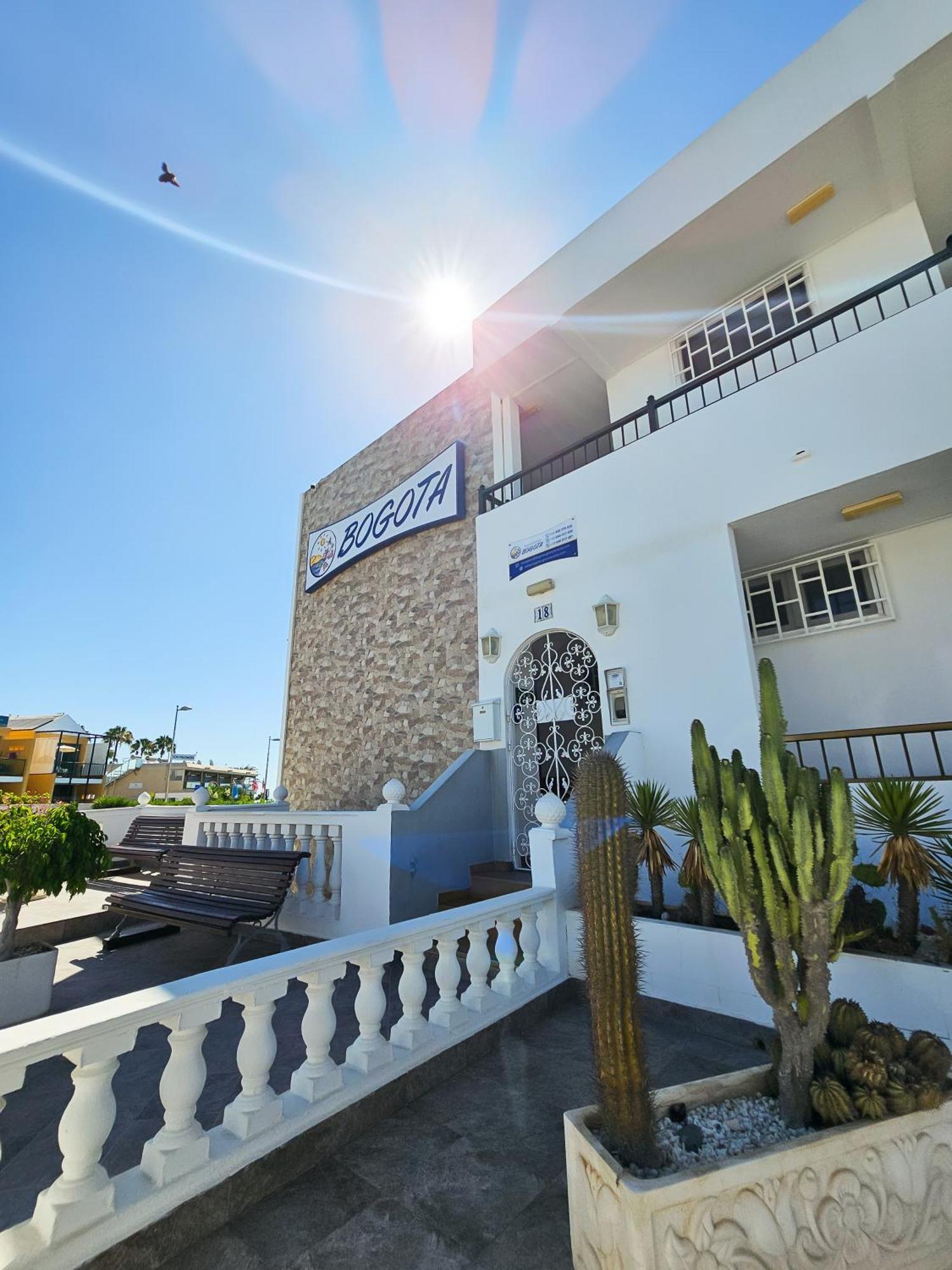 Apartamentos Bogota Πλάγια ντελ Ινγκλές Εξωτερικό φωτογραφία